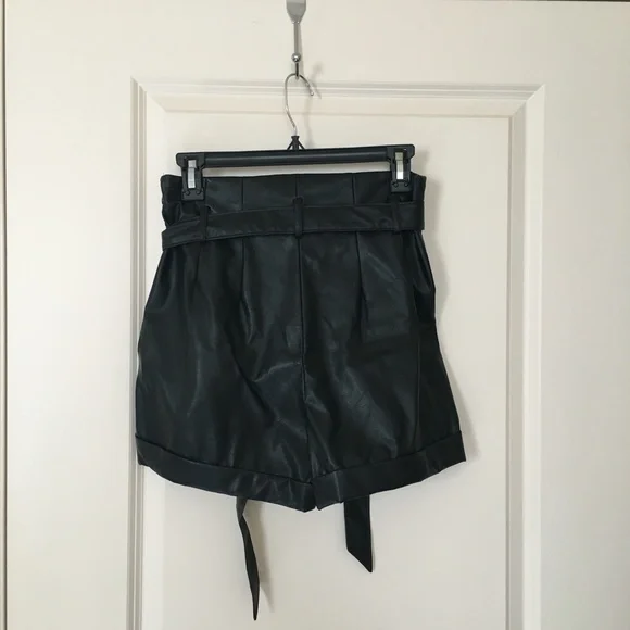 Super High Waisted Paperbag Vegan Leather Shorts - Picture 6 of 9